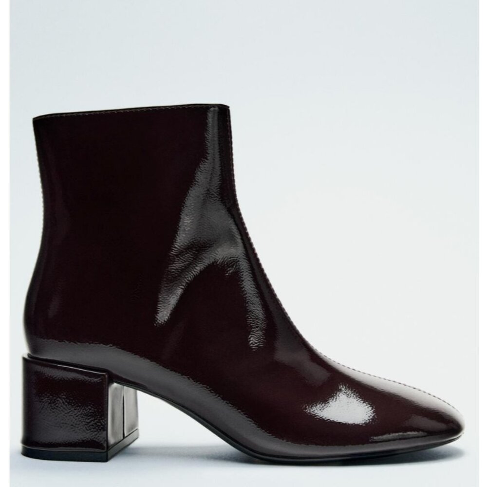Zara FAUX PATENT LEATHER ROUND TOE ANKLE BOOTS